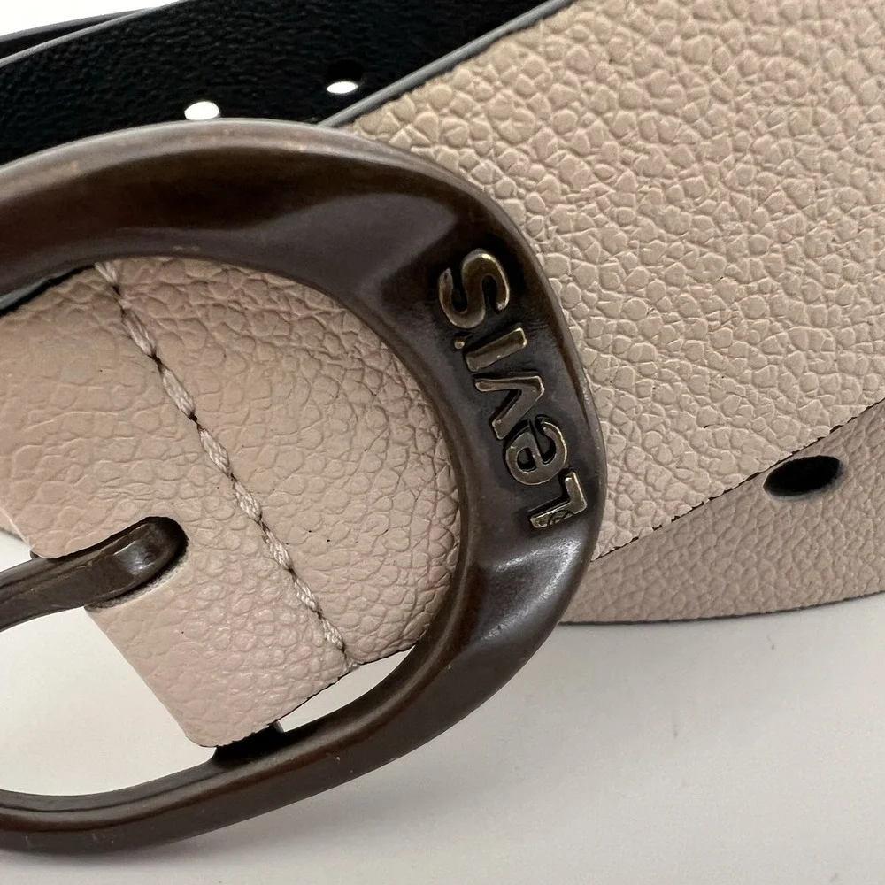 Levi's Belt Large L  Bone/Black NWT 44